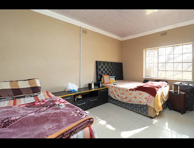 5 BEDROOM HOUSE FOR SALE IN DUNSEVERN